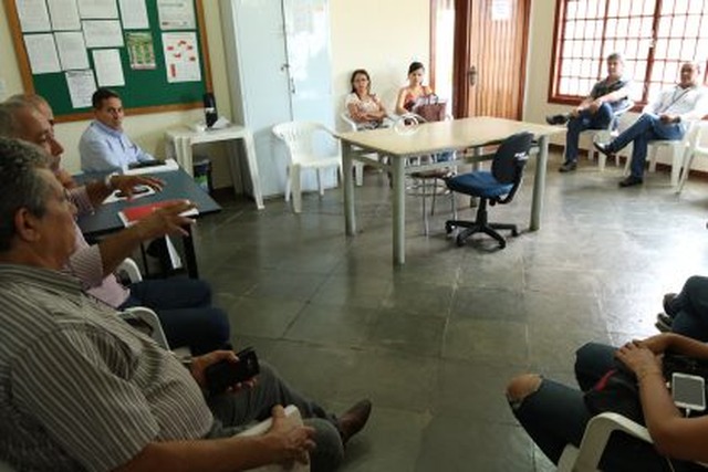 Visita periódica e rotineira objetiva o acompanhamento das ações de enfrentamento ao Aedes aegypti (Foto/Assessoria)