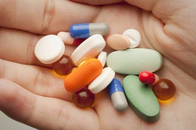 Anvisa pede veto a projeto que libera venda de medicamentos emagrecedores O projeto autoriza a manipulação e o consumo, sob prescrição, de medicamentos que contenham substâncias com potencial para emagrecer (Foto/Divulgação)