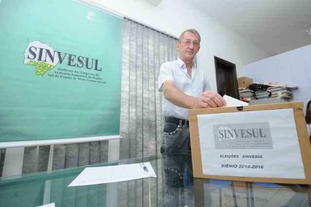 Sinvesul eleve nova diretoria para o biênio 2014/2016 Egon Hamester reforça ainda que pretende dar continuidade aos projetos já desenvolvidos pela atual diretoria comandada pelo empresário Gilson Kleber Lomba (Foto: Divulgação/Assecom)
