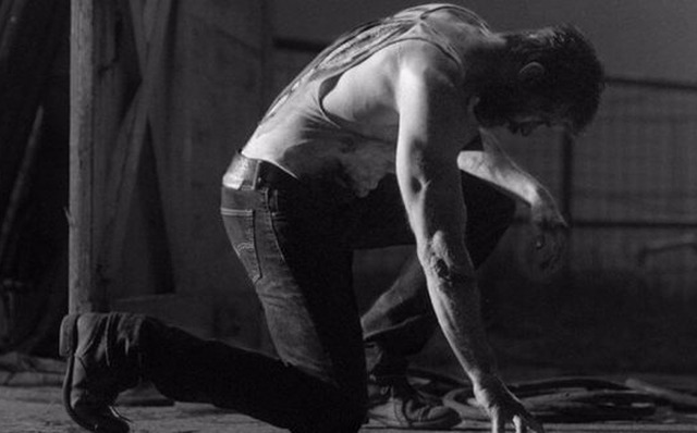 Logan Noir: A versão em preto e branco deixa o filme ainda mais doloroso Logan Noir: A versão em preto e branco deixa o filme ainda mais doloroso