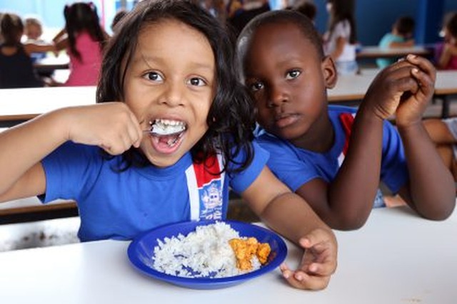 Mais de 32.500 refeições/dia são distribuídas na Rede Municipal de Ensino de Três Lagoas