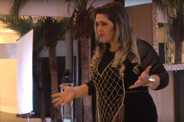 Palestra sobre sexo atrai mulheres de Três Lagoas e região A Coaching Sex Mirna Zelioli irá abordar vários assuntos sobre a autoestima e poder de sedução das mulheres (Foto: Divulgação)