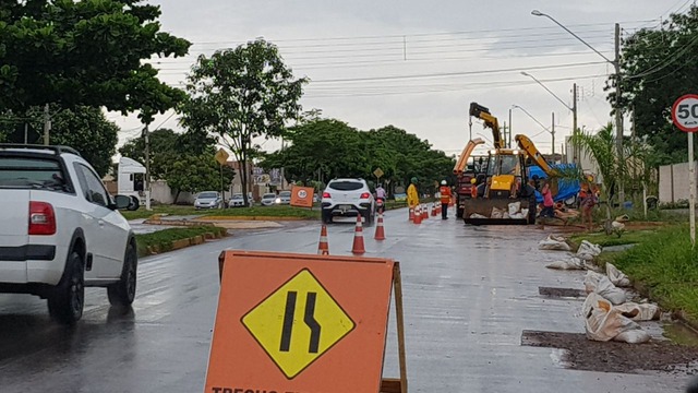 MSGÁS investe R$ 3,3 milhões em obras em Três Lagoas Obra que tem previsão para terminar em agosto está sendo realizada na avenida Filinto Muller. (Foto: Ricardo Ojeda)