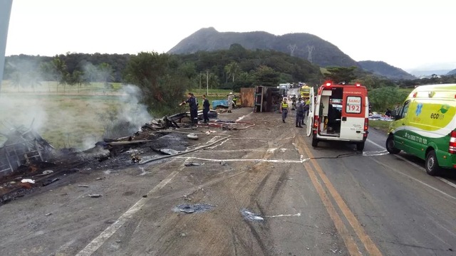 Local do acidente grave em Guarapari (Foto: A Gazeta)