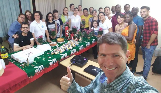 Certificado de curso de Português é entregue para 17 migrantes Foto: Divulgação