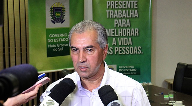 O governado Reinaldo Azambuja justifica que a escolha pela renovação com o Banco do Brasil atendeu ao pedido dos servidores (Foto/Chico Ribeiro)