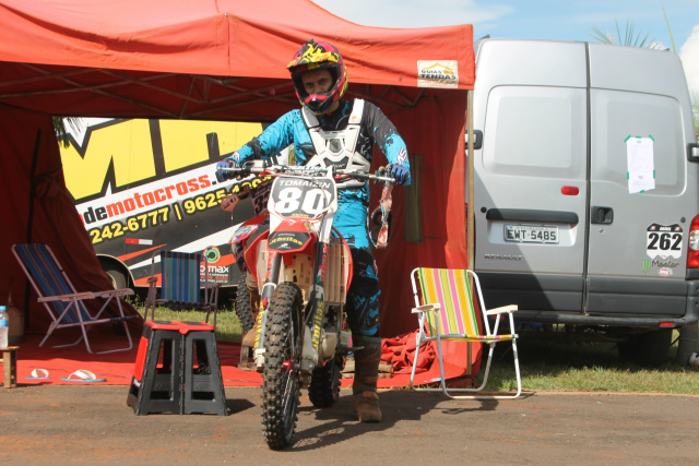 Perfil News revela o que o piloto sente na hora da corrida Heber Tomaz, 23 anos, corre na categoria MX2