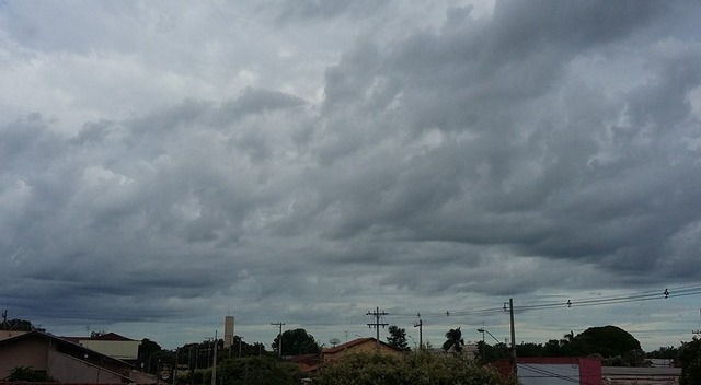 Sábado será de céu nublado e com chuva em Três Lagoas Sábado será chuvoso em Três Lagoas. (Foto:Arquivo Perfil News)