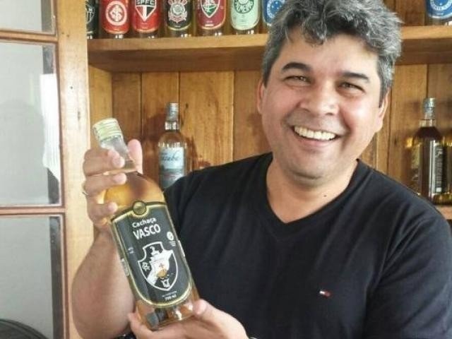 Juiz condena ex-assessor de Odilon à prisão por sumiço de dinheiro Jedeão de Oliveira posa para foto (Foto: Arquivo pessoal/Facebook)