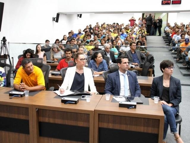 Comissão vai debater conflitos e defesa de moradias dignas em MS Comissão foi formada após audiência pública na Assembleia (Foto: Wagner Guimarães/ALMS)