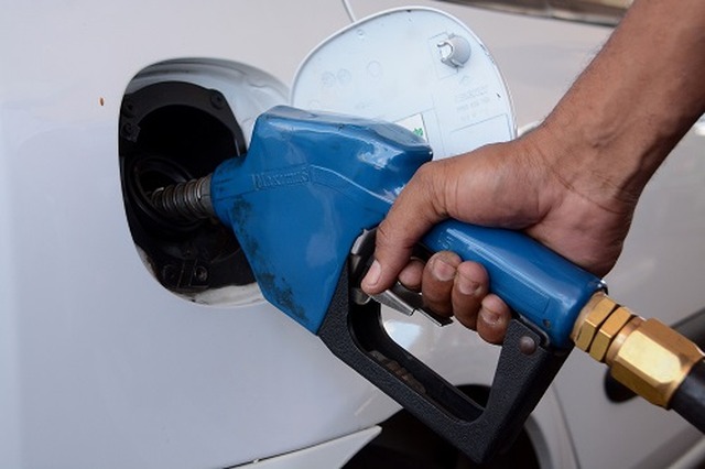 Preço da gasolina reduz 2% em MS e é terceira mais barata do País, segundo ANP Preço médio da gasolina fechou em R$ 4,263 na semana encerrada neste sábado (1º) - Foto: Bruno Henrique / Correio do Estado