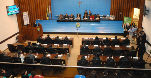 Plenário da Assembléia Legislativa de Mato Grosso do Sul; na sessão os 24 parlamentares presentes (Foto: Divulgação)
