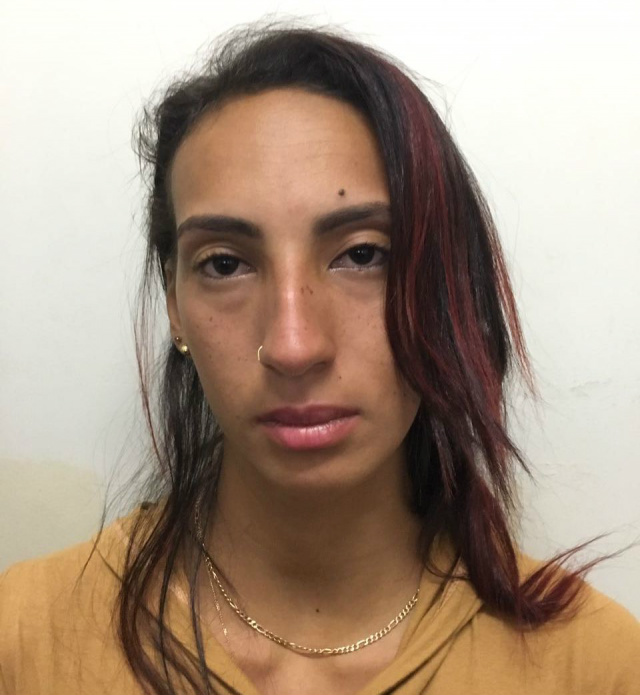 Por tráfico de drogas, moradora de Três Lagoas é presa em Ponta Porã Dayna Pollyanna Melle de 22 anos. (Foto: Assessoria DOF)