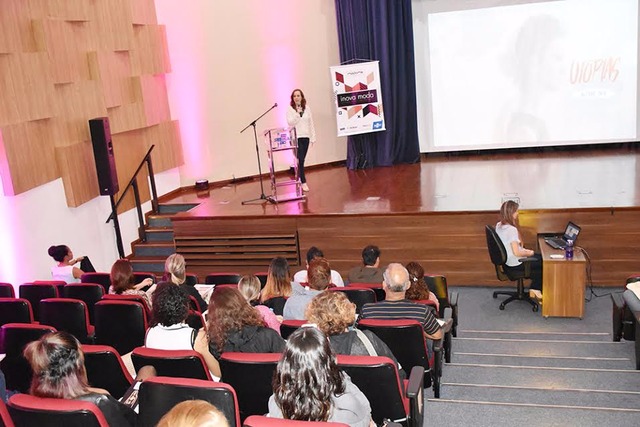 Inova Moda inicia 7ª edição com palestras sobre tendências de inverno e Brasil Mais Produtivo Duas palestras já foram realizada (Foto/Assessoria)