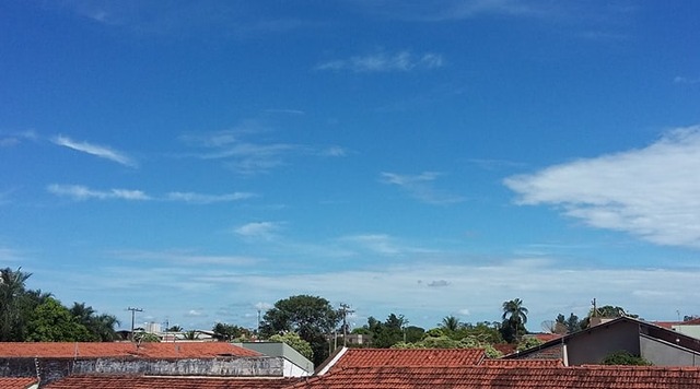 Domingo será de céu claro em Três Lagoas.  (Foto: Viviane Pinheiro/ Perfil News)