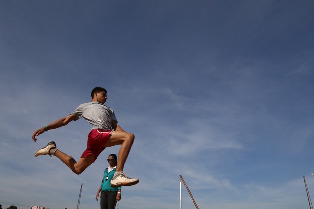 Alunos do atletismo competiram por vagas nos JOJUMS. Foto: Divulgação