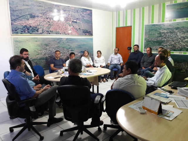 Prefeitura, Poder Legislativo e Judiciário discutem as próximas etapas da indenização da Cesp Uma das ações já previstas será a realização de uma Audiência Pública junto a população e a participação dos três poderes (Foto/Assessoria)