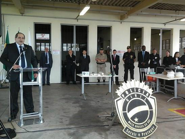 DENAR incinera 35,4 toneladas de drogas em Campo Grande Foram destruídas durante a primeira incineração de drogas do ano, na Capital, 35 toneladas de maconha e 400 quilos de cocaína, crack e outras drogas (Foto: Policia Civil)