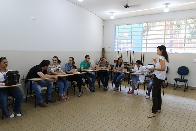 Profissionais da saúde passam por capacitação. Foto: Divulgação.