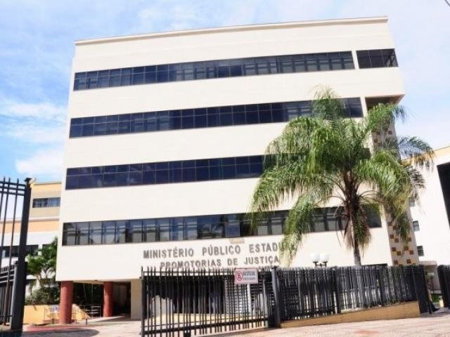 Prédio onde funcionam algumas promotorias do MPMS em Campo Grande (Foto: Paulo Francis/Arquivo)
