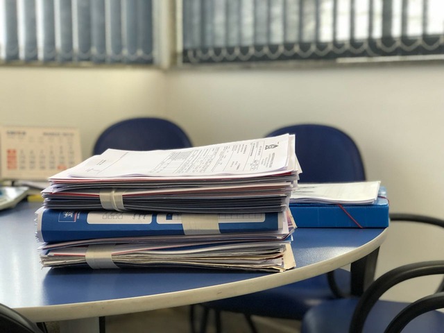 Multas da frota da prefeitura somavam R$ 146 mil no início de 2017, diz secretário Em 2017, o Samu recebeu 400 autos de infração no trânsito, ou seja, mais de um por dia, porém a assessoria Jurídica da prefeitura recorre permanentemente para derribar as infrações no Detran (Foto: Assessoria)