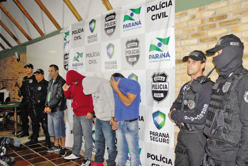João Alberto, Carlos Roberto, Fabrício Aclende e Elias Galvão foram presos e transferidos para Pirapozinho (Foto: Divulgação/ Polícia Civil)
