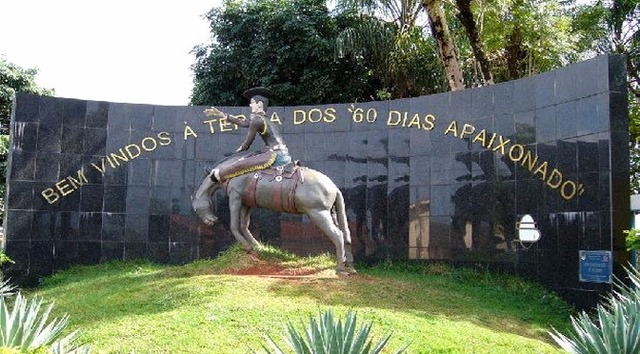 Localizado às margens do rio Paraná, Aparecida do Taboado conta atualmente com população de 25072 habitantes, segundo dados do IBGE. (Foto: Divulgação/ Assessoria)