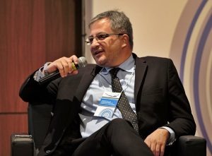 Controladoria na Escola incentiva cidadania em jovens de escolas estaduais Controlador-Geral do Estado, Carlos Girão