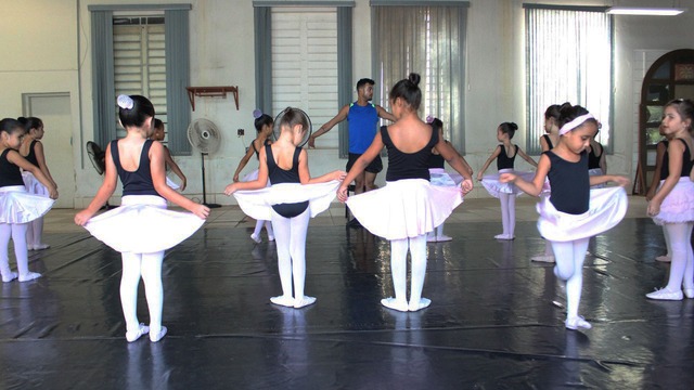 Diretoria de Cultura atende mais de 300 alunos em cursos gratuitos (Foto: Assessoria)