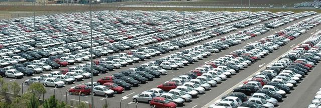 Vendas de veículos novos crescem 15% até novembro Pátio da GM. Foto: Agência Brasil