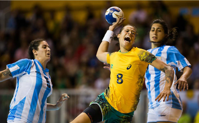 Último jogo oficial entre as duas seleções foi no Pan, quando a Argentina deu trabalho.(Foto:Divulgação)