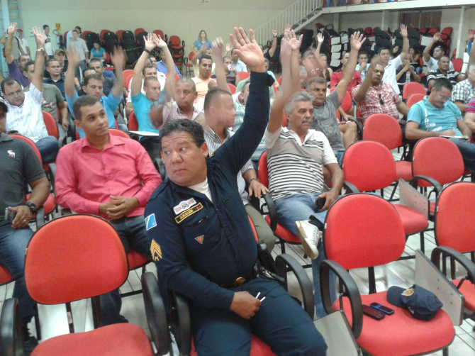 Cabos e soldados rejeitam abono de R$ 200 e pedem reajuste salarial de 11,33% Último reajuste foi em 2014 - Foto: Gerson Oliveira/Correio do Estado