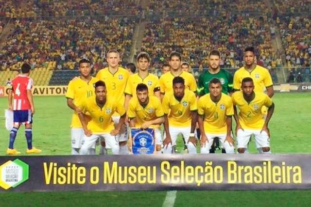 Três seleções do Brasil entram em campo neste domingo Seleção Olímpica, que venceu recentemente o Paraguai por 4 a 1, em sua preparação para 2016 (Foto: Google)