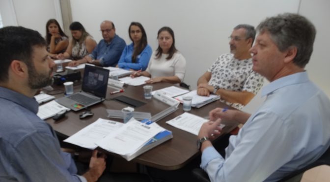 Secretário da Semagro, Jaime Verruck, encabeça a reunião. Fórum MS Indústria conclui análise das adesões ao Fadefe; empresas assumem compromisso de investir R$ 16 bilhões. Foto: Divulgação Semagro