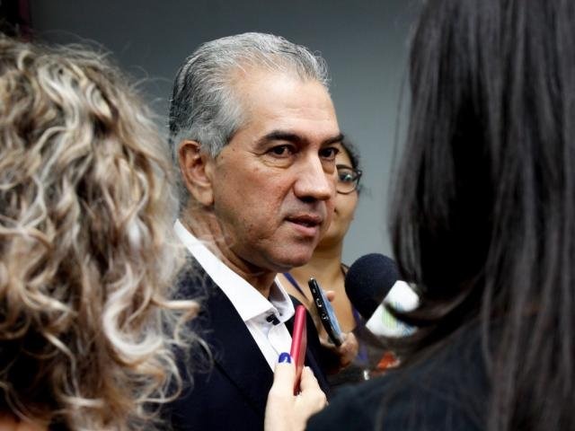 Reajuste do STF custará R$ 110 milhões por ano a MS, prevê Reinaldo Governador Reinaldo Azambuja disse estar preocupado com reajuste sancionado para o STF (Chico Ribeiro/Segov)
