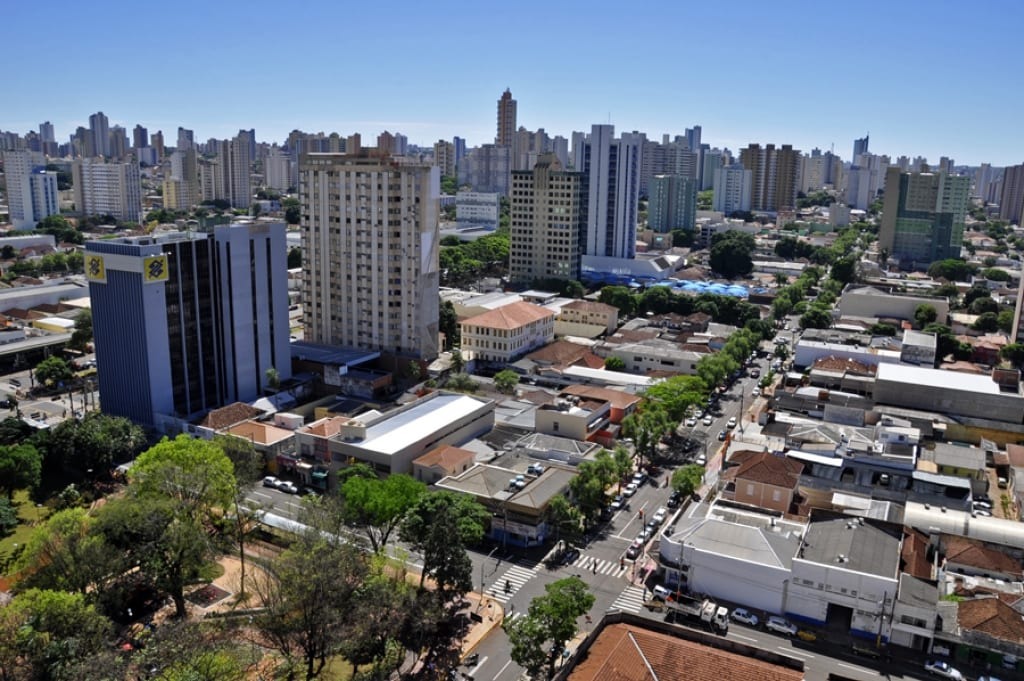 Idoso que passou a noite perdido em mata de MS estava desidratado e com ferimentos na cabeça Idoso perde-se em mata na capital. Foto: Arquivo Perfil News