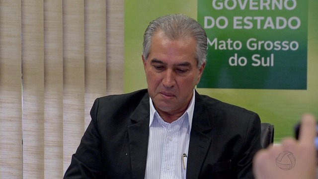 Governador de MS, Reinaldo Azambuja, chora e diz que citação na delação da JBS é retaliação (Foto: Reprodução/TV Morena)
