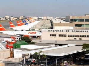 Congonhas seria o chamariz em licitação: quem o comprar, levaria os aeroportos do Estado. (Foto: Valter Campanato/Agência Brasil)