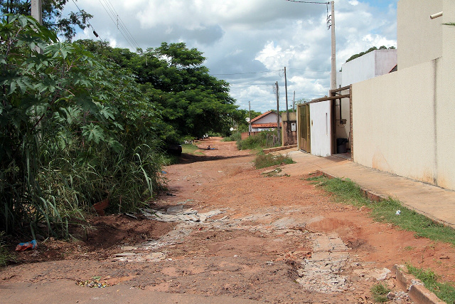 Vereadores pedem melhorias na sinalização de trânsito e outros serviços em Três Lagoas Os vereadores também pediram que a prefeitura realize o patrolamento de várias vias da cidade (Foto: Divulgação)
