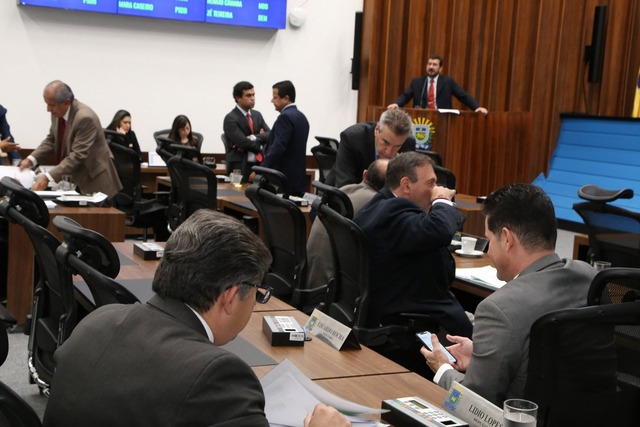 Deputados tem seis sessões para aprovarem reforma administrativa e previdência complementar Matérias precisam ser aprovadas até o dia 20 de dezembro para entrarem em vigor em 2019 - Foto: AL/MS