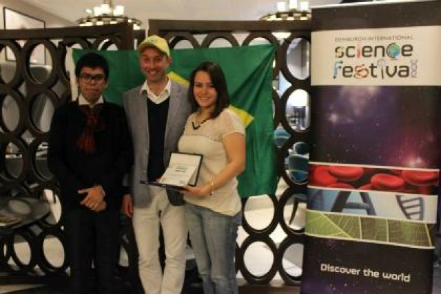 Os jovens cientistas receberam apoio financeiro do governo do Estado para cobrir as despesas da viagem (Foto: Divulgação Fundect)