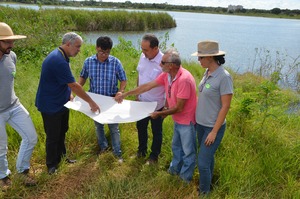 Prefeitura e entidades se reúnem para discutir implantação de caixas de decantação na Segunda Lagoa Prefeitura e entidades se reúnem para discutir implantação de caixas de decantação na Segunda Lagoa