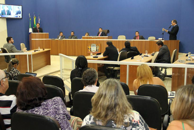 Sessão do Legislativo Três-lagoense, onde foi aprovado o projeto prevendo vaga para deficiente no Conselho Municipal (Foto: Divulgação)