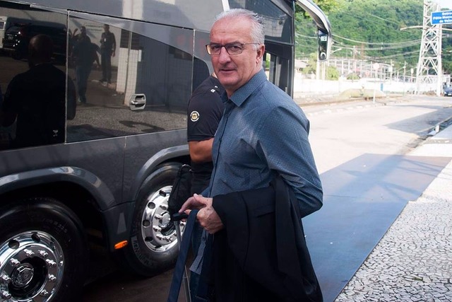 Uma das características de Dorival é seu conhecido traquejo para lançar garotos no time profissional(Foto: Globoesporte.com)