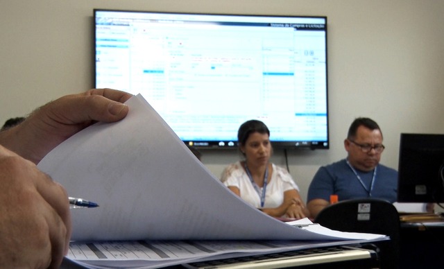 Com grande adesão, licitação do lixo reúne empresas de sete estados brasileiros