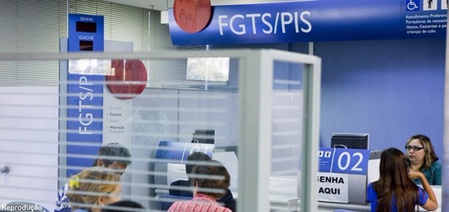 Trabalhadores de MS têm R$ 62,3 mi de abono salarial Trabalhadores da iniciativa privada vinculados ao PIS podem sacar o recurso na Caixa - Foto: Divulgação