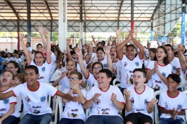 Alunos de Escolas Municipais de Três Lagoas participam de formatura do Proerd Certificado de participação das aulas do Proerd foram entregues aos alunos do 5º ano do Ensino Fundamental (Foto/Assessoria)