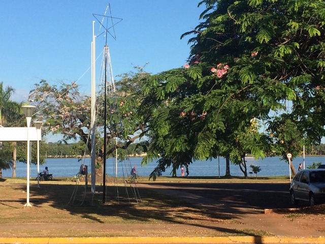 Sol e altas temperaturas devem prevalecer nesta quarta-feira (12), em Três Lagoas. (Foto:Gisele Berto)
