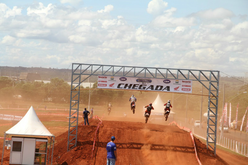 As emoções da etapa de abertura do campeonato, em Três Lagoas, vão ser reprisadas pela ESPN (Foto: JJ Caju)