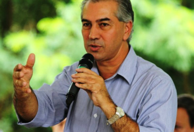 Governador lança Projeto Sustentável de inclusão de catadores de reciclagem Governador Reinaldo Azambuja lança projeto que beneficia catadores de reciclagem. (Foto:Divulgação/Assessoria de Governo)